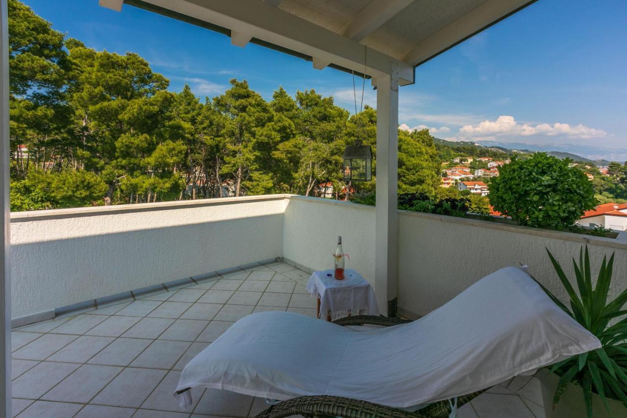 Apartments Vila Antula Banjol Exterior photo